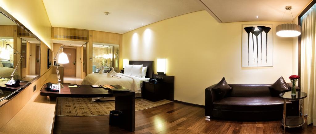 Courtyard By Marriott Bilaspur Rum bild
